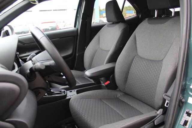 Toyota YARIS Cross 1.5 Hybrid 115 Dynamic Comfort Pack | Rijklaar | Blind Spot | Sensoren v+a | Apple/Android | Stoel-/Stuurverw. | Adap.cruise | Navi | LED | Keyless