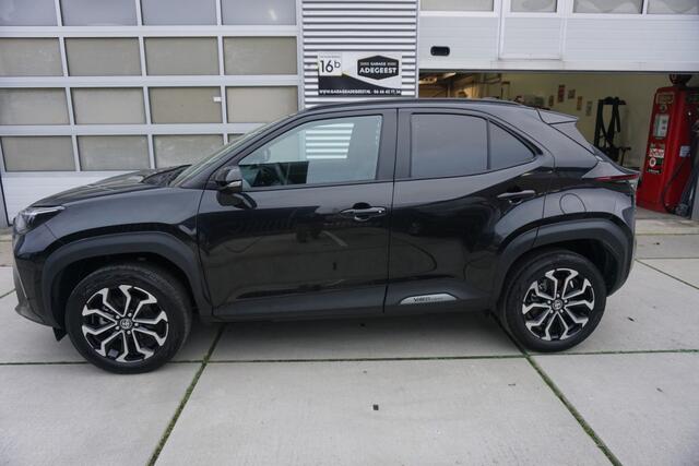 Toyota YARIS Cross 1.5 Hybrid 130 Dynamic |Navi|Carplay|PDC V+A|Dodehoek|Stoel en stuurverw.|Camera|