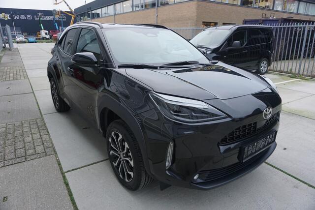 Toyota YARIS Cross 1.5 Hybrid 130 Dynamic |Navi|Carplay|PDC V+A|Dodehoek|Stoel en stuurverw.|Camera|