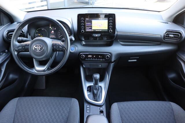 Toyota YARIS 1.5 Hybrid 115 Active, Startknop, Navigatie