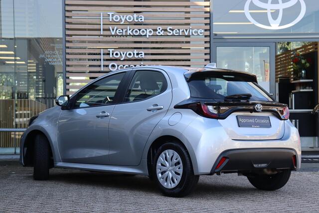 Toyota YARIS 1.5 Hybrid 115 Active, Startknop, Navigatie