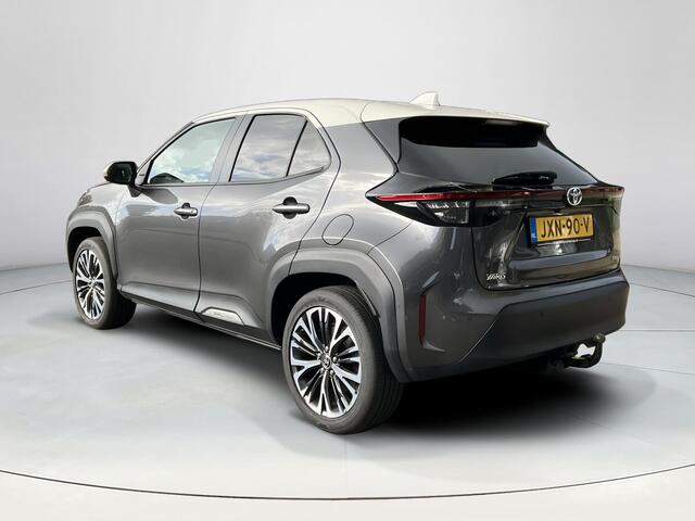 Toyota YARIS Cross 1.5 Hybrid Executive Trekhaak | Panoramadak | Stoel & Stuur verwarming |