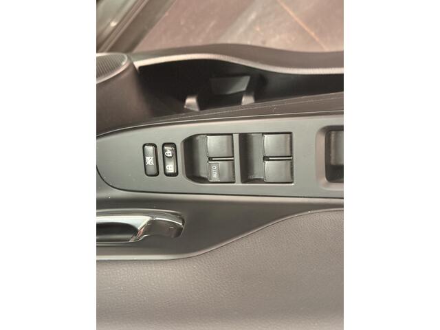 Toyota YARIS 1.5 Hybrid Executive