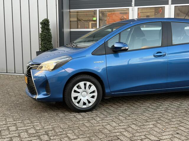 Toyota YARIS 1.5 Hybrid Aspiration | Climate | Camera | CV | Airco | 4 nieuwe banden |