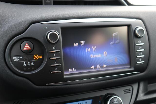 Toyota YARIS 1.5 Hybrid Bi-Tone , Cruise control, , Safety Sense, Reservewiel