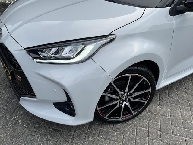Toyota YARIS 1.5 Hybrid 130 GR SPORT