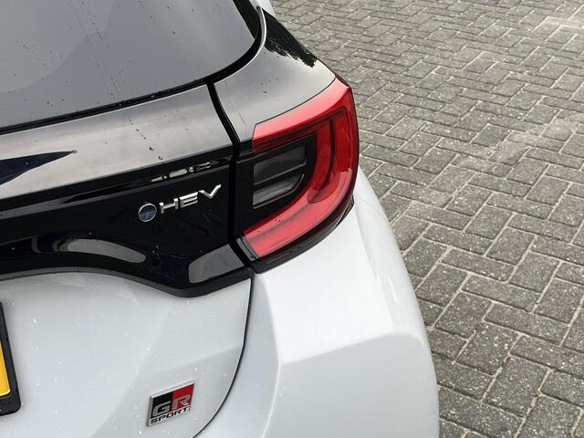 Toyota YARIS 1.5 Hybrid 130 GR SPORT