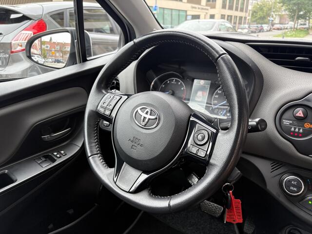 Toyota YARIS 1.5 VVT-i Aspiration AUTOMAAT/NL AUTO/CLIMA/CAMERA
