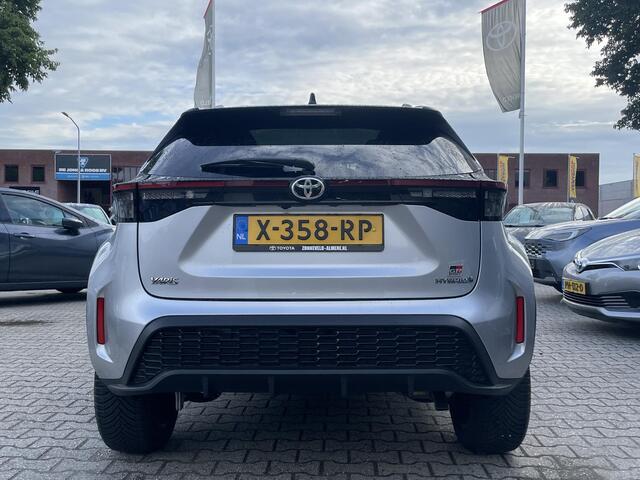 Toyota YARIS Cross 1.5 Hybrid GR Sport Panoramadak All seasonbanden