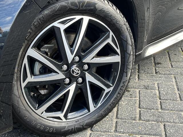 Toyota YARIS 1.5 Hybrid Dynamic