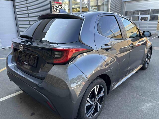 Toyota YARIS 1.5 VVT-i First Edition *t/m 10de bouwjaar garantie!