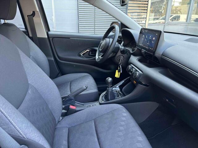 Toyota YARIS 1.5 VVT-i First Edition *t/m 10de bouwjaar garantie!