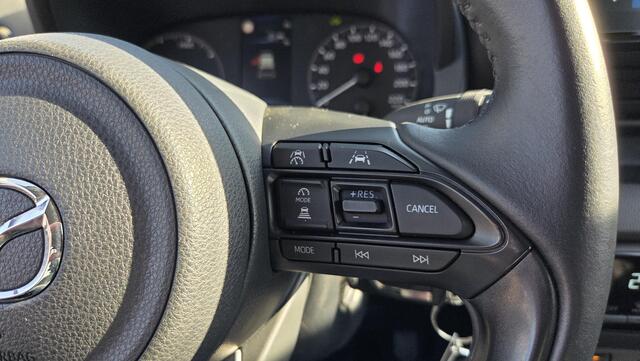Toyota YARIS 1.5 Hybrid Adaptive cruise Carplay Climate control Stoelverwarming Isofix