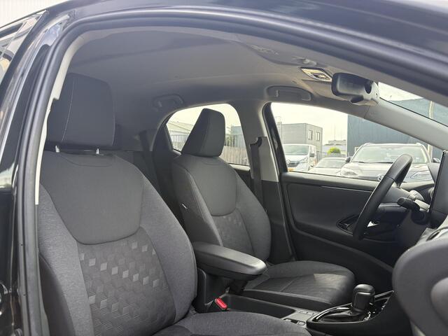 Toyota YARIS 1.5 Hybrid 115 First Edition