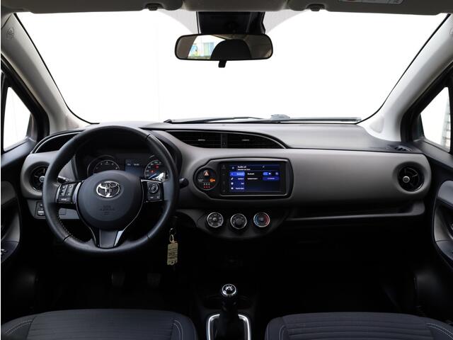 Toyota YARIS 1.0 VVT-i Connect | Airco | Carplay | NL-Auto