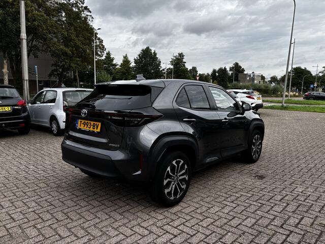 Toyota YARIS Cross 1.5 Hybrid Dynamic Lmv Cruise Acamera Automaat Applecarplay Stoel/Stuurverwarming