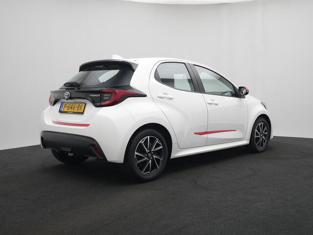 Toyota YARIS 1.5 Hybrid TeamNL | NL Auto | Dealer Onderhouden | Achteruitrijcamera |