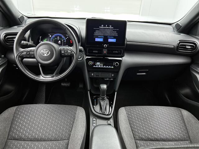 Toyota YARIS Cross 1.5 Hybrid 130 Dynamic Navigatie | Carplay | Stoel en Stuurverwarming | Acc |