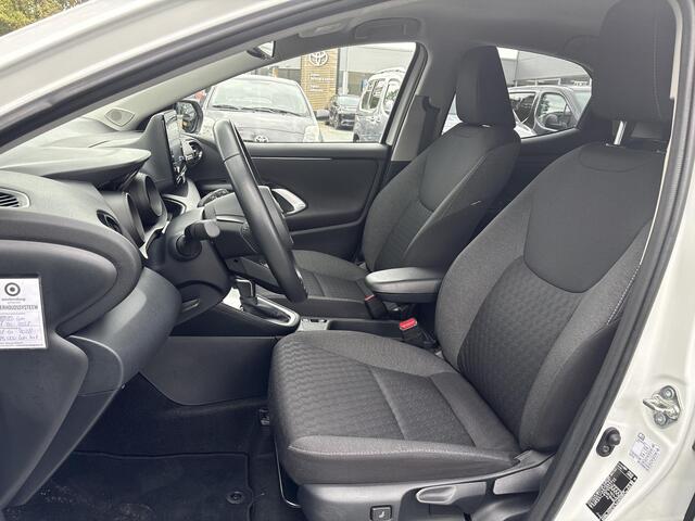 Toyota YARIS 1.5 Hybrid Dynamic **TREKHAAK/ STOELVERWARMING/ ADAPTIEF CRUISE CONTROL**