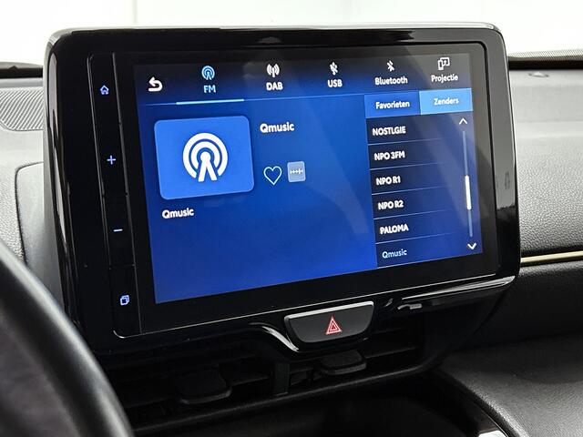 Toyota YARIS Cross 1.5 Hybrid Adventure | Apple CarPlay / Android Auto (Navigatie ) | PDC |