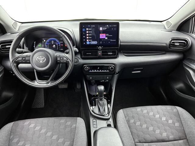 Toyota YARIS 1.5 Hybrid 115 Dynamic | Apple CarPlay / Android Auto (Navigatie) | Comfort Pack | BLS | PDC |