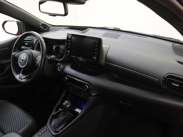 Toyota YARIS 1.5 Hybrid Launch Edition | Navigatie | Parkeersensoren & Camera | Stoelverwarming |