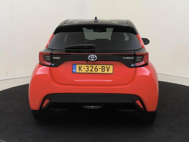 Toyota YARIS 1.5 Hybrid Launch Edition | Navigatie | Parkeersensoren & Camera | Stoelverwarming |