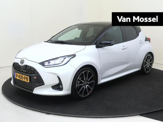 Toyota YARIS 1.5 Hybrid GR Sport | Navigatie | Panoramadak | Camera | 18" | CLimate control
