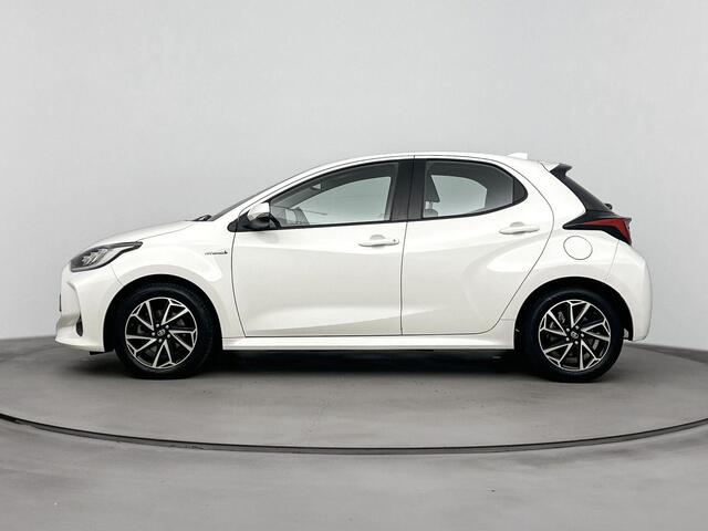 Toyota YARIS 1.5 Hybrid Dynamic 116PK | Automaat | Navigatie | Stoelverwarming | Climate Control | Apple CarPlay & Android Auto