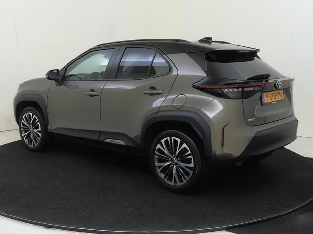 Toyota YARIS Cross 1.5 Hybrid Executive | Automaat | Navigatie| Achteruitrijcamera | Cruise & Climate Control| Voorstoelen Verwarmd