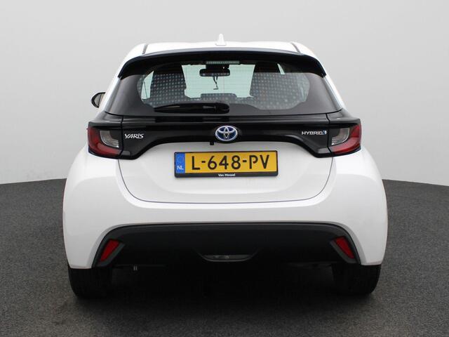 Toyota YARIS 1.5 Hybrid Active | Adaptieve Cruise Control | Camera | Licht- & Regensensor | Climate Control | Apple Carplay & Android Auto | DAB-Radio | Orig. NL