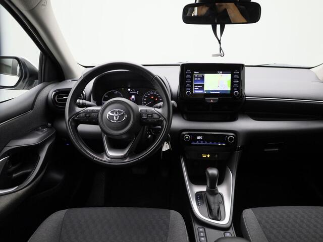 Toyota YARIS 1.5 Hybrid Active | Adaptieve Cruise Control | Camera | Licht- & Regensensor | Climate Control | Apple Carplay & Android Auto | DAB-Radio | Orig. NL