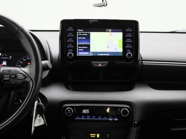 Toyota YARIS 1.5 Hybrid Active | Adaptieve Cruise Control | Camera | Licht- & Regensensor | Climate Control | Apple Carplay & Android Auto | DAB-Radio | Orig. NL