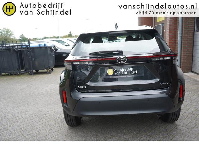 Toyota YARIS Cross 1.5 HYBRID 115 BUSINESS DECEMBER 2024 CAMERA STOELVERWARMING ANDROID/APPLECARPLAY(NAVI) ECC AIRCO ADAPTIEVE CRUISE 16INCH LMV PDC V+A RIJSTROOKSENSOR BLUETOOTH ENZ...