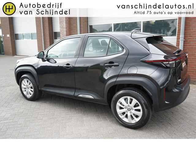 Toyota YARIS Cross 1.5 HYBRID 115 BUSINESS DECEMBER 2024 CAMERA STOELVERWARMING ANDROID/APPLECARPLAY(NAVI) ECC AIRCO ADAPTIEVE CRUISE 16INCH LMV PDC V+A RIJSTROOKSENSOR BLUETOOTH ENZ...