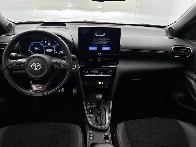 Toyota YARIS Cross 1.5 Hybrid 130 GR Sport Glazen dak | Dealeronderhouden |