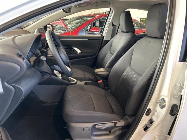 Toyota YARIS 1.5 Hybrid 115 Active **NIEUWE AUTO/ DIRECT LEVERBAAR**