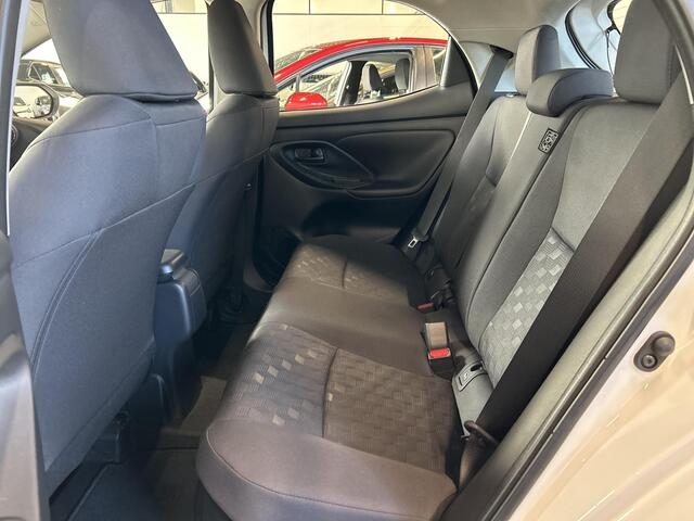 Toyota YARIS 1.5 Hybrid 115 Active **NIEUWE AUTO/ DIRECT LEVERBAAR**