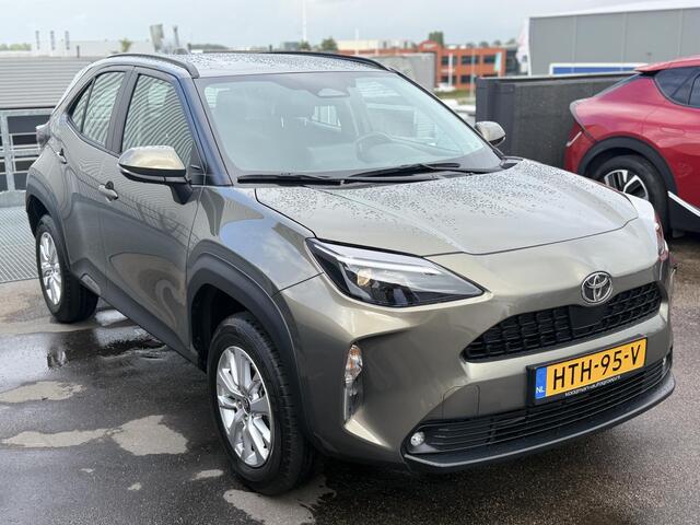 Toyota YARIS Cross 1.5 Hybrid 115 Active 3x div. kleuren beschikbaar, Nederlandse auto, Apple Carplay en/of Android auto navigatie, Achteruitrijcamera, Adaptieve cruise control, 1e eign.