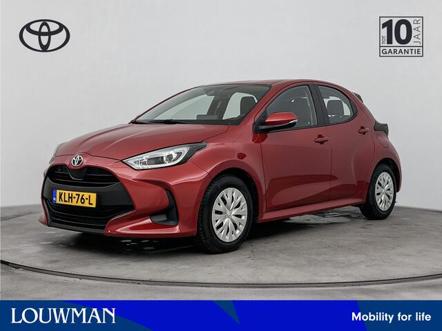 Toyota YARIS 1.5 Hybrid 115 Business | Cruise Control Adaptief | Navigatie | Achteruitrijcamera |
