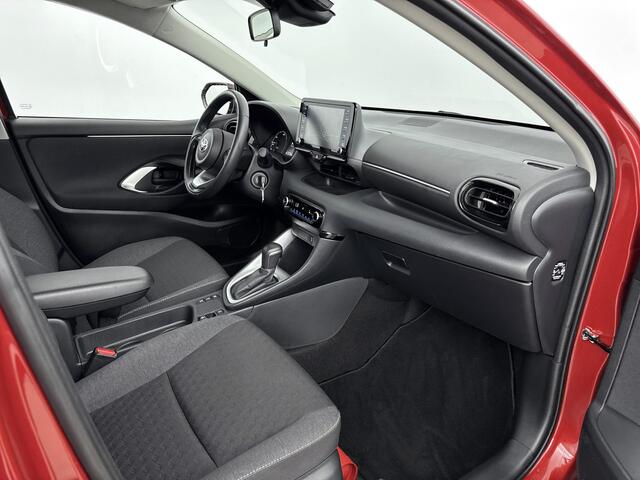 Toyota YARIS 1.5 Hybrid 115 Business | Cruise Control Adaptief | Navigatie | Achteruitrijcamera |