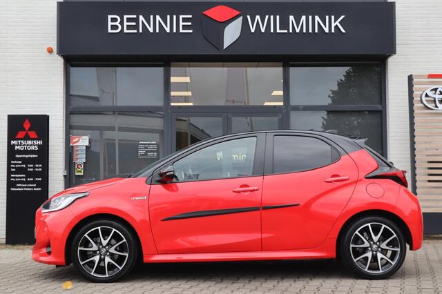 Toyota YARIS 1.5 Hybrid Launch Edition Bi-tone | JBL | Blindspot