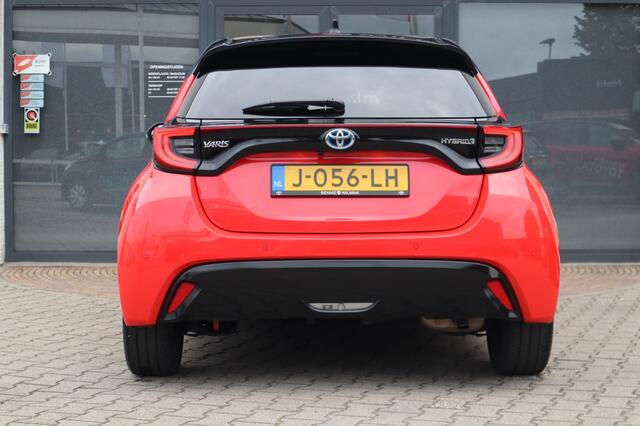 Toyota YARIS 1.5 Hybrid Launch Edition Bi-tone | JBL | Blindspot
