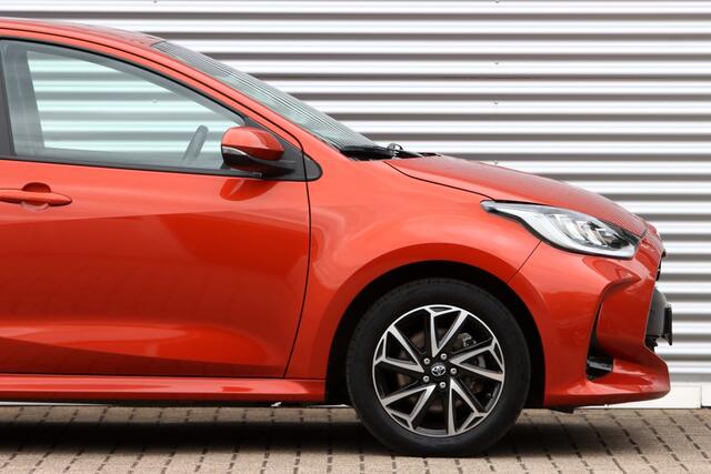 Toyota YARIS 1.5 Hybrid Dynamic