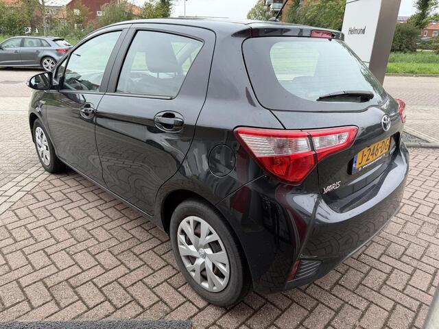 Toyota YARIS 1.5 Hybrid Active
