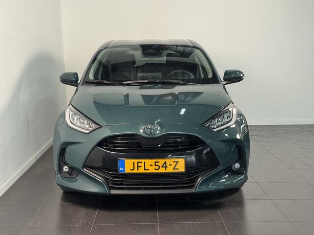 Toyota YARIS 1.5 Hybrid 115 Dynamic | Comfort Pack | Stoel/Stuur/Voorruitverwarming | BSM | Parkeersensoren voor/achter |