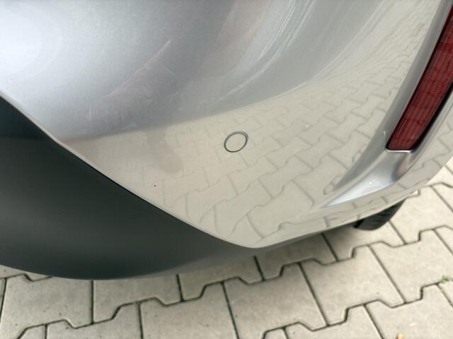 Toyota YARIS Cross 1.5 Hybrid 115 Dynamic | Blindspot | Parkeersensoren V+A