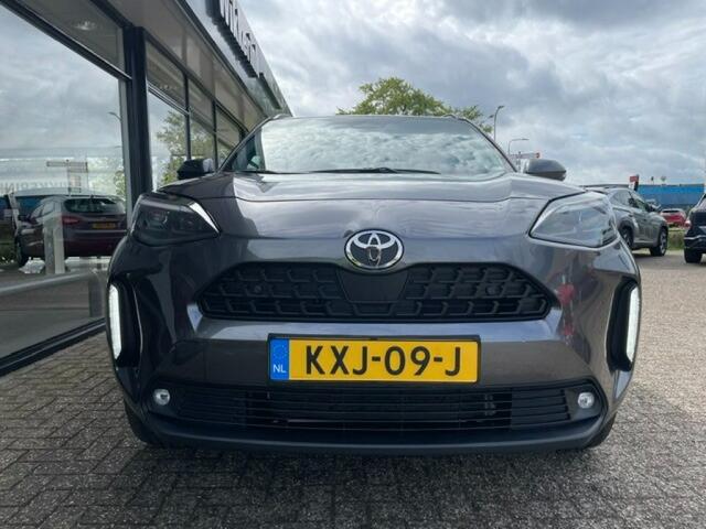Toyota YARIS 1.5 HYBRIDE STYLE EDITION/ Adaptive/17/KEYLESS/VERWARMDE STOELEN/STUUR