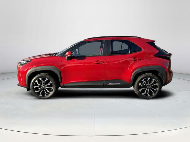 Toyota YARIS Cross 1.5 Hybrid 115 Dynamic **DODEHOEK DETECTIE/ STOEL EN STUURVERWARMING/ KEYLESS**