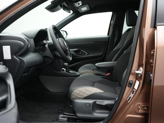 Toyota YARIS Cross 1.5 Hybrid 130 Executive | Premium Pack | Voorruit-Stuur-Stoelverwarming | HUD | JBL |